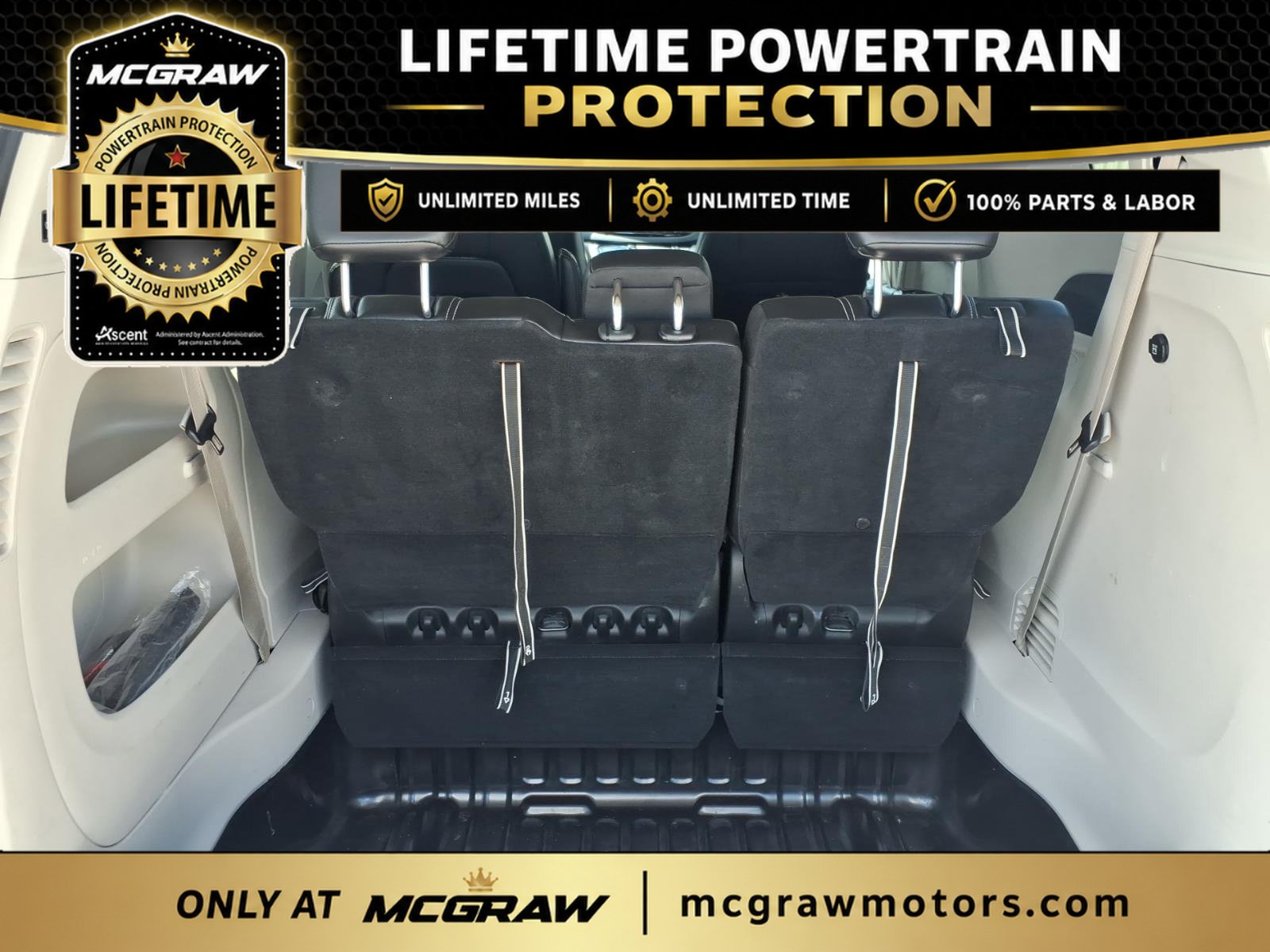 Used 2023 Chrysler Pacifica Touring-L FWD image 11