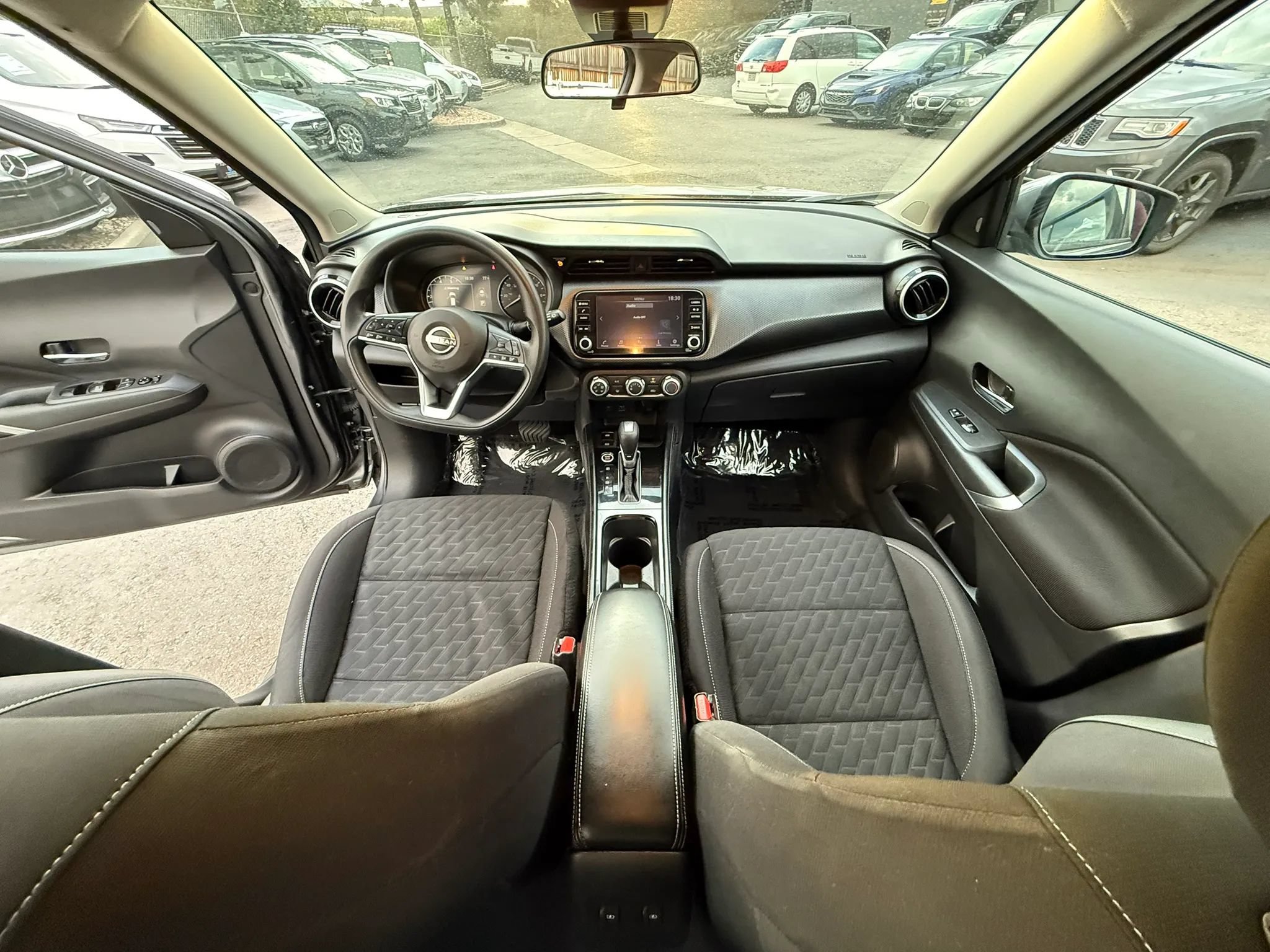 Used 2023 Nissan Kicks SV FWD image 15