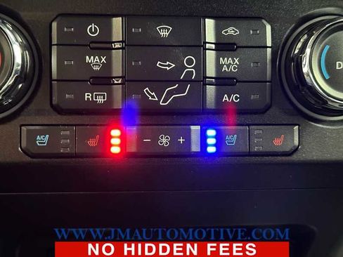 Used 2019 Ford F250 Lariat w/ Lariat Value Package image 37