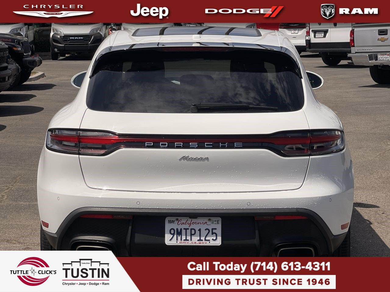 Used 2024 Porsche Macan AWD/4WD image 11