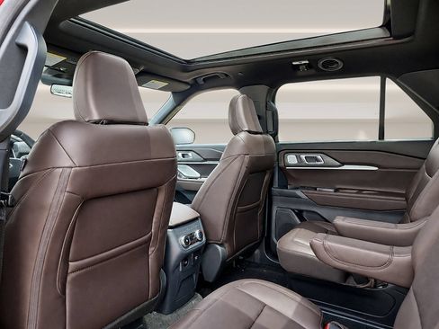New 2026 Ford Explorer Platinum RWD image 16