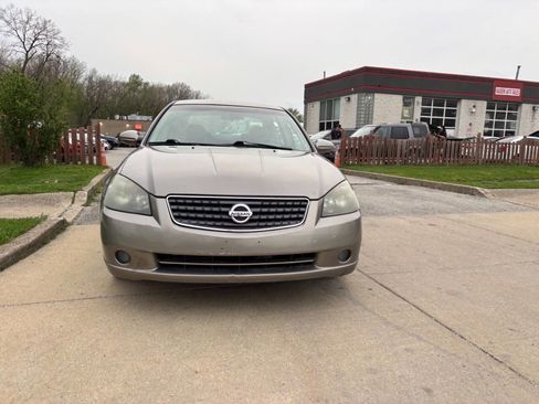 Used 2005 Nissan Altima 2.5 S w/ (F01) Convenience Pkg image 17