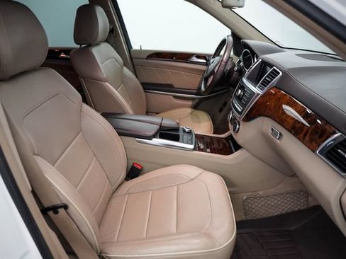Used 2013 Mercedes-Benz GL 450 4MATIC image 18