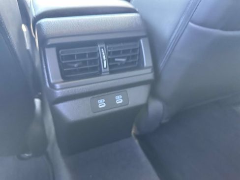 Used 2023 Honda Accord Touring image 11