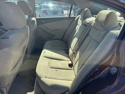 Used 2011 Nissan Altima 2.5 S image 3