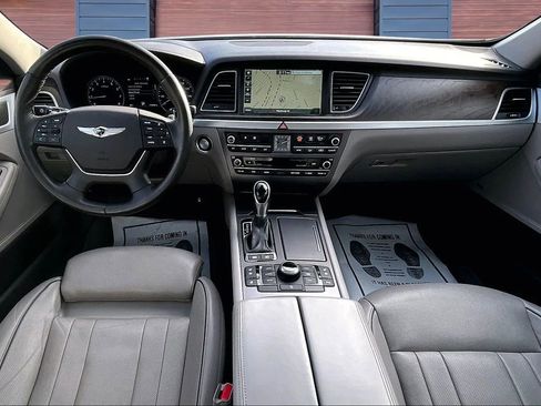 Used 2017 Genesis G80 3.8 w/ Option Group 03 image 16