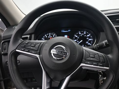 Used 2017 Nissan Rogue S w/ S Appearance Package AWD/4WD image 20