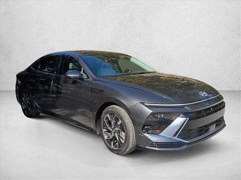 Certified 2024 Hyundai Sonata SEL image 3