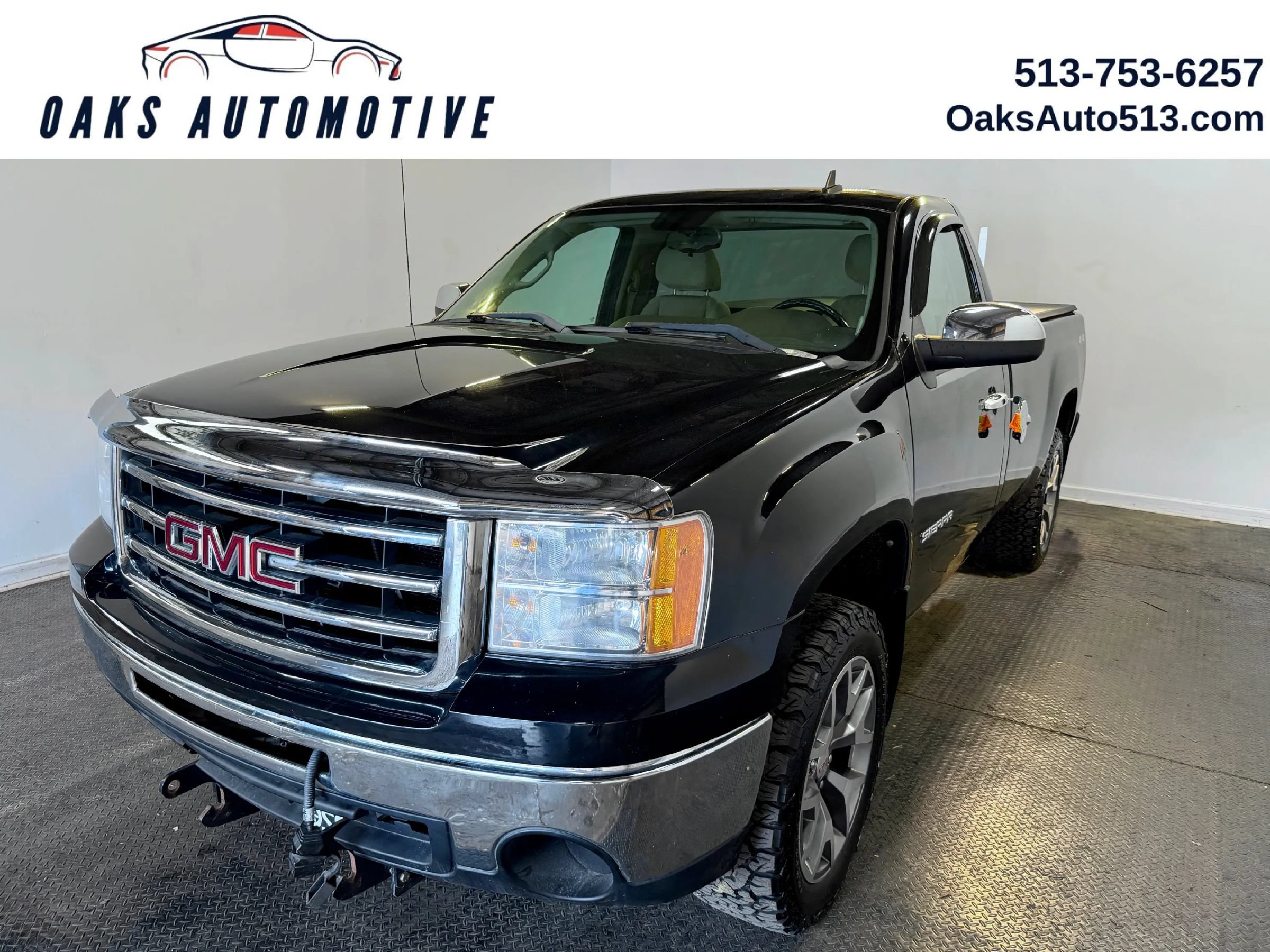 Used 2012 GMC Sierra 1500 SLE w/ Chrome Essentials Package AWD/4WD image 1