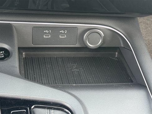 New 2026 Nissan Sentra SV w/ SV Convenience Package image 30