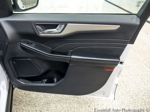 Certified 2022 Ford Escape SEL AWD/4WD image 26
