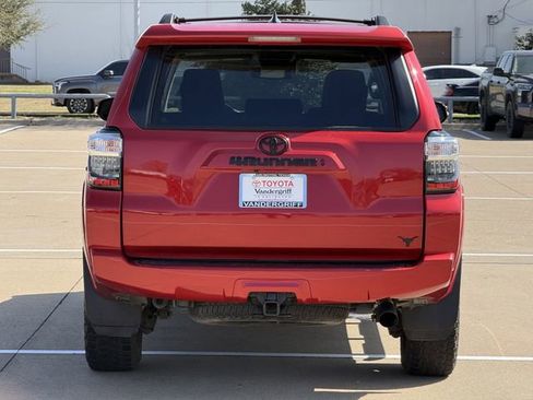 Used 2023 Toyota 4Runner SR5 Premium w/ Moonroof Package image 5