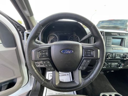 Used 2015 Ford F150 XLT w/ Equipment Group 301A Mid image 14