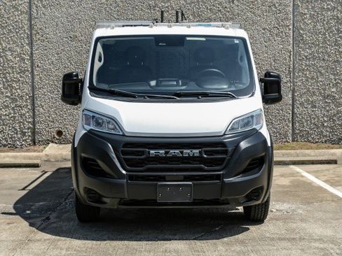 Used 2023 RAM ProMaster 2500 FWD image 5