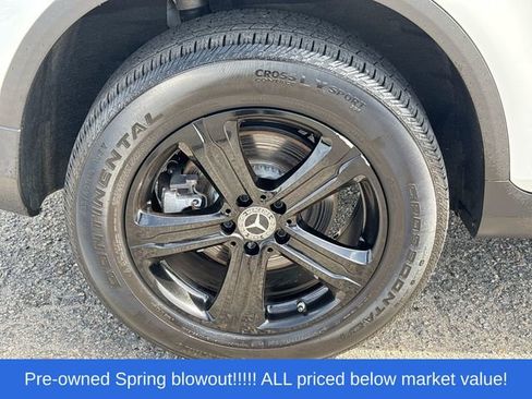 Used 2020 Mercedes-Benz GLC 300 4MATIC image 11