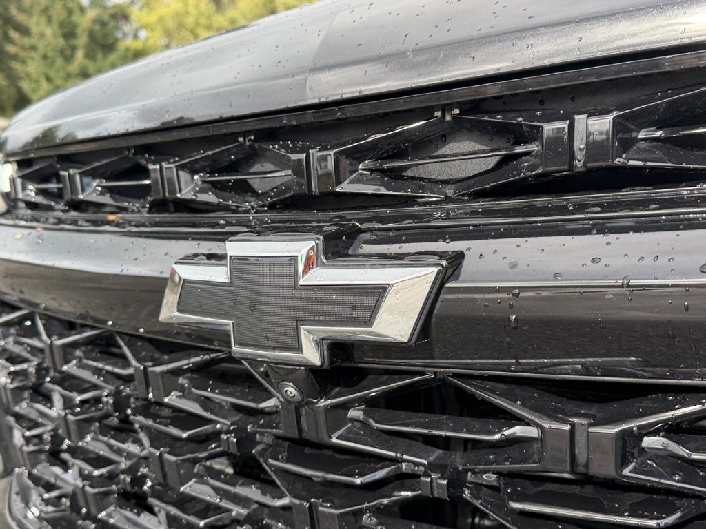 Used 2024 Chevrolet Traverse RS AWD/4WD image 35