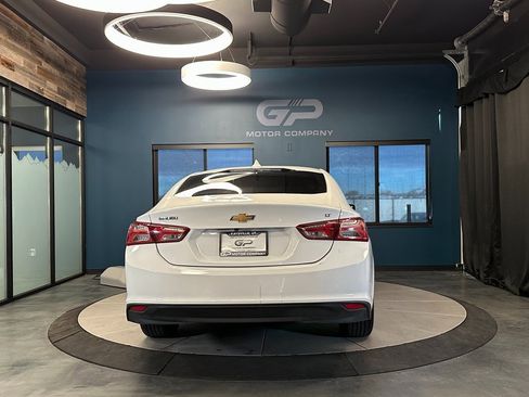 Used 2020 Chevrolet Malibu LT image 4