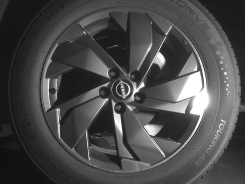 Used 2025 Nissan Rogue SV FWD image 14