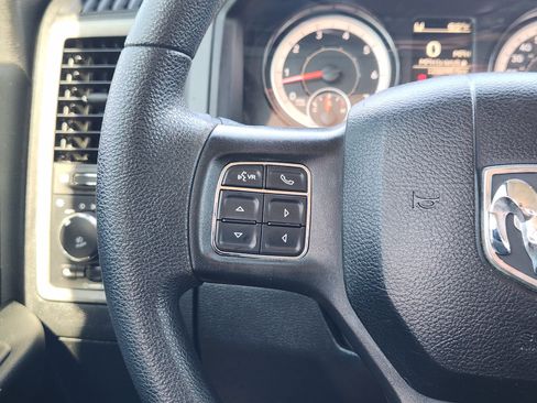 Used 2018 RAM 1500 Express RWD image 25