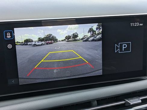 Certified 2025 Hyundai Santa Cruz SEL FWD image 29