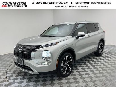 Used 2024 Mitsubishi Outlander SE