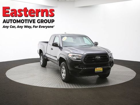 Used 2023 Toyota Tacoma SR image 46