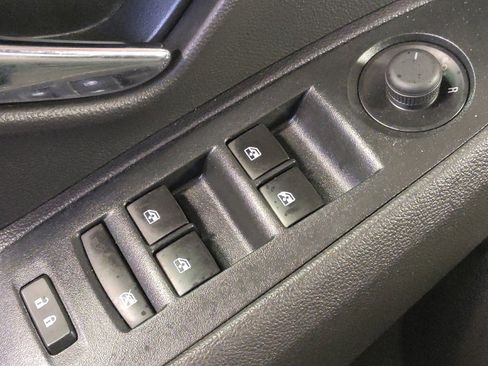 Used 2020 Chevrolet Trax LT image 27