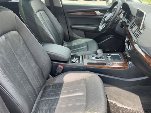 Used 2018 Audi Q5 2.0T Premium Plus w/ Premium Plus Package AWD/4WD image 11