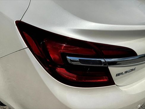 Used 2015 Buick Regal AWD image 29