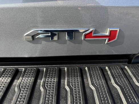 Used 2023 GMC Sierra 1500 AT4 w/ Technology Package image 7