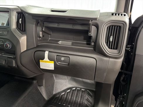 New 2026 Chevrolet Silverado 1500 W/T AWD/4WD image 19