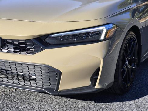 Certified 2025 Honda Civic Sport image 7
