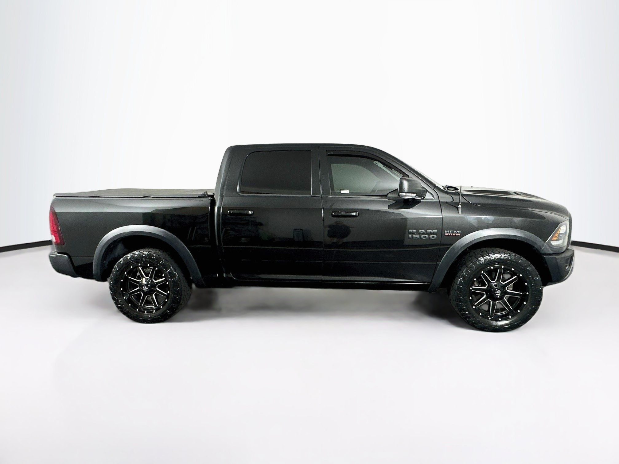Used 2017 RAM 1500 Rebel w/ Luxury Group AWD/4WD image 10