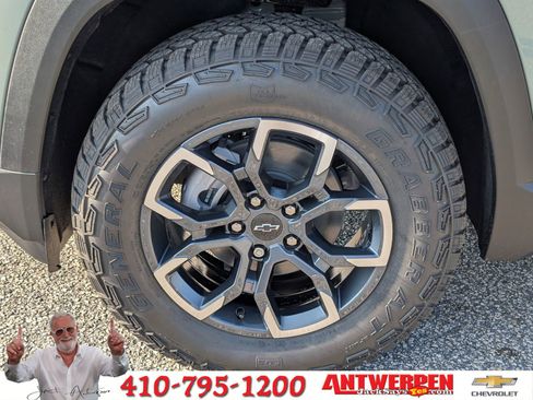 New 2026 Chevrolet Equinox ACTIV w/ Convenience Package III image 9