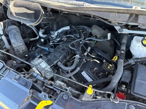 Used 2022 Ford Transit 250 148 High Roof Extended w/ Load Area Protection Package RWD image 38