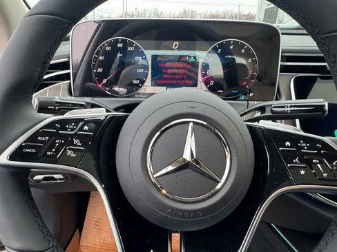 New 2026 Mercedes-Benz E 350 4MATIC Sedan image 12