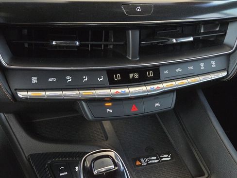 Used 2024 Cadillac CT5 Sport RWD image 32