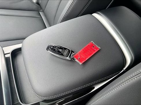 New 2026 Audi Q8 Premium Plus AWD/4WD image 10