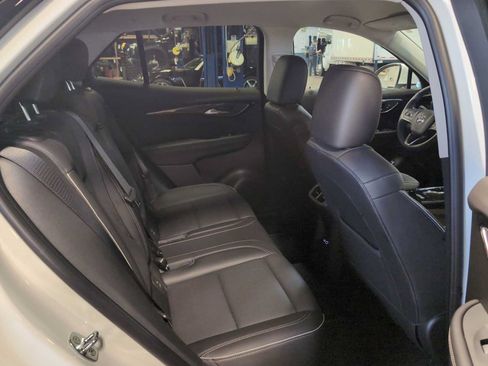 Used 2023 Buick Envision Essence AWD/4WD image 26