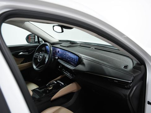 Used 2024 Buick Envision Preferred AWD/4WD image 21