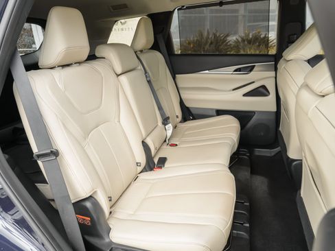Used 2024 INFINITI QX60 Luxe w/ Cargo Package AWD/4WD image 37