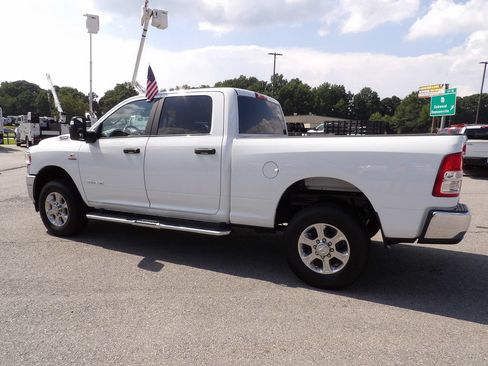 Used 2023 RAM 2500 Big Horn w/ Level 1 Equipment Group AWD/4WD image 4