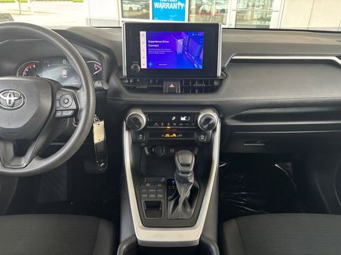 Used 2024 Toyota RAV4 LE image 13