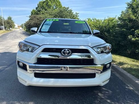 Used 2018 Toyota 4Runner Limited AWD/4WD image 3