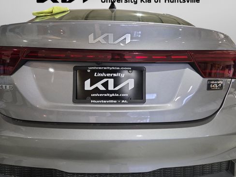 Used 2024 Kia Forte LXS image 40