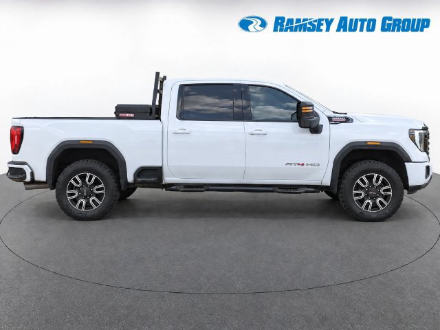 Used 2021 GMC Sierra 2500 AT4 AWD/4WD image 8