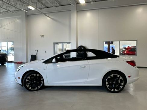 Used 2019 Buick Cascada Sport Touring image 9