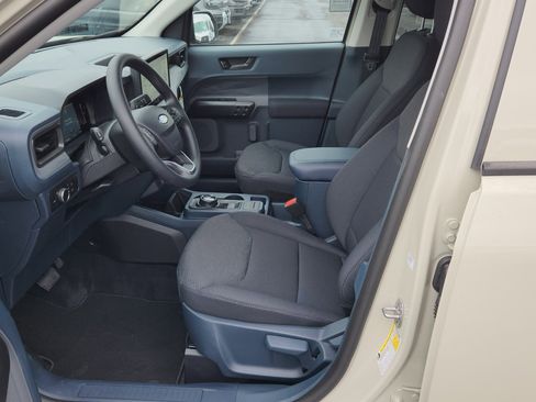 New 2025 Ford Maverick XL w/ Equipment Group 102A image 24