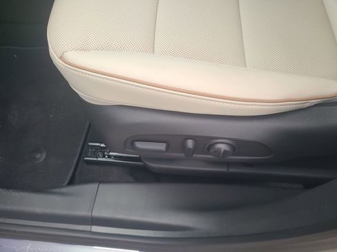 New 2026 Buick Encore GX Avenir w/ Avenir Technology Package AWD/4WD image 16