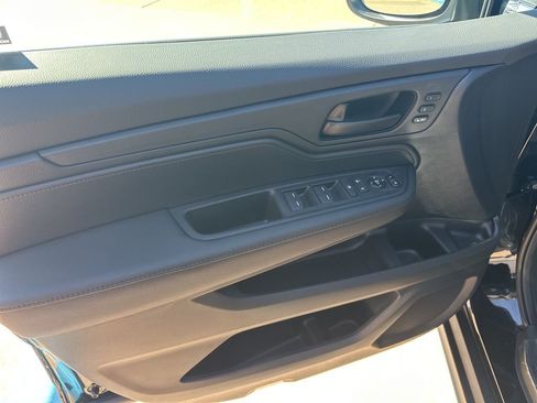 New 2026 Honda Odyssey EX-L image 6